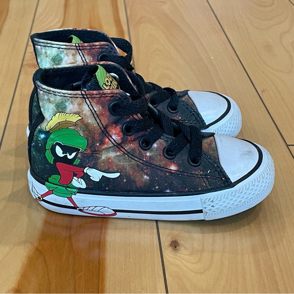 Converse Looney Tunes Marvin The Martian- Size Little Kid 6